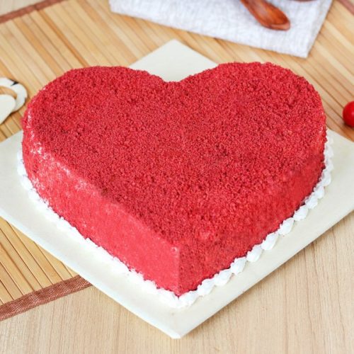 Romantic heart shape cake design - Chocolaty.in